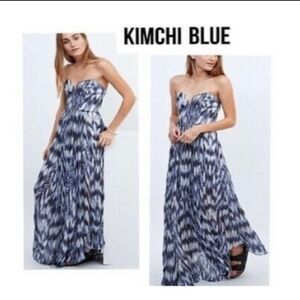 Urban Outfitters Kimchi Blue Daydream Pleated Maxi Dress In Blue